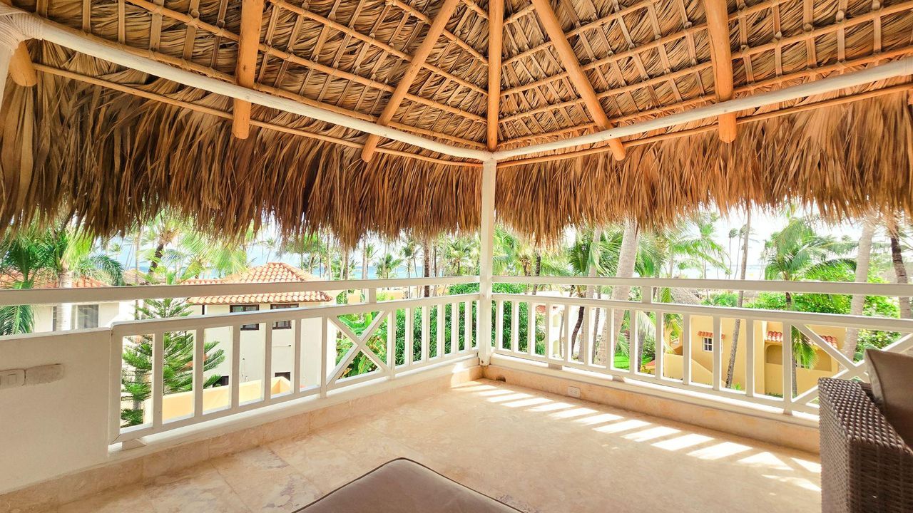 Three-level villa with four bedrooms in Los Corales, Bávaro - Punta Cana