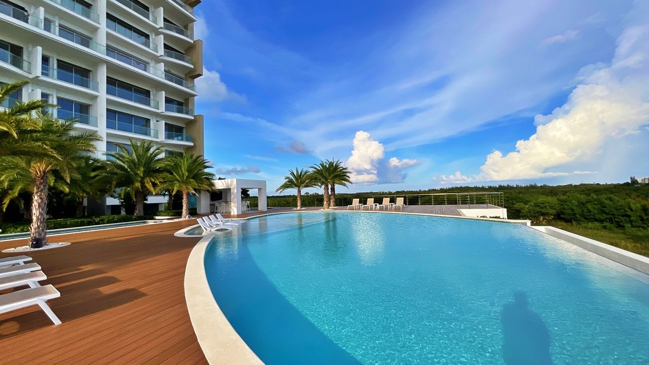 Luxury 2 Bedroom Apartment in 7 Mares Cap Cana photo 2