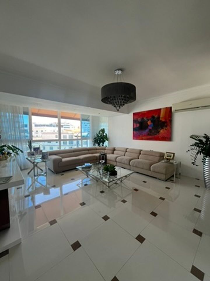 Penthouses en Venta Renacimiento, Santo Domingo D.N.