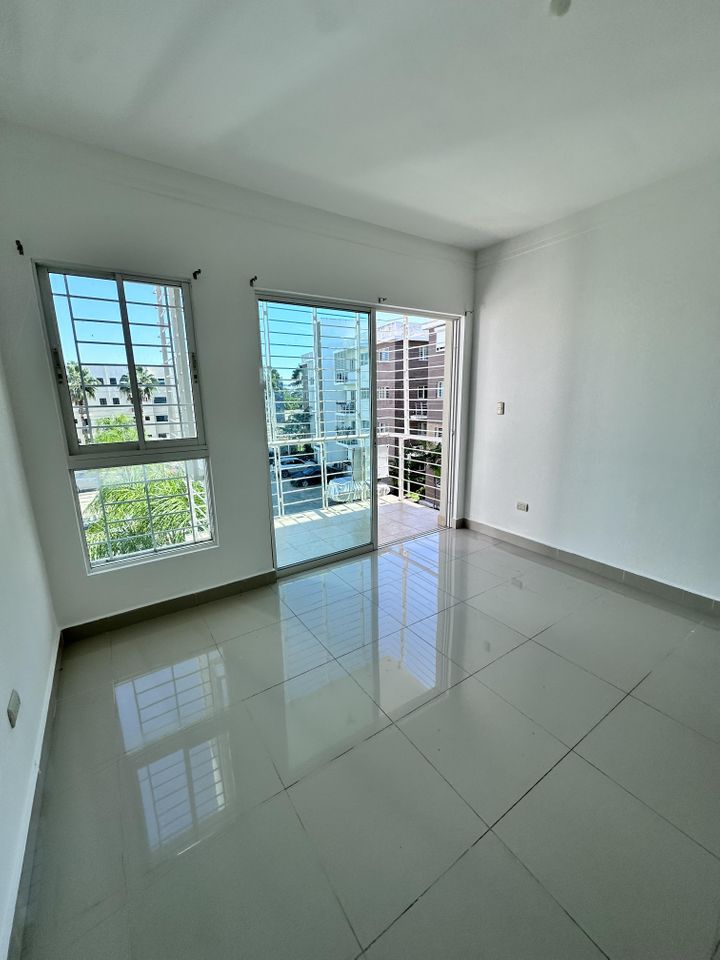 Vendo apartamento en Gurabo santiago de 120 metros de construcción photo 3