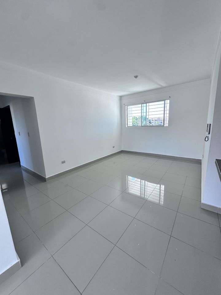 Vendo apartamento en Gurabo santiago de 120 metros de construcción photo 4