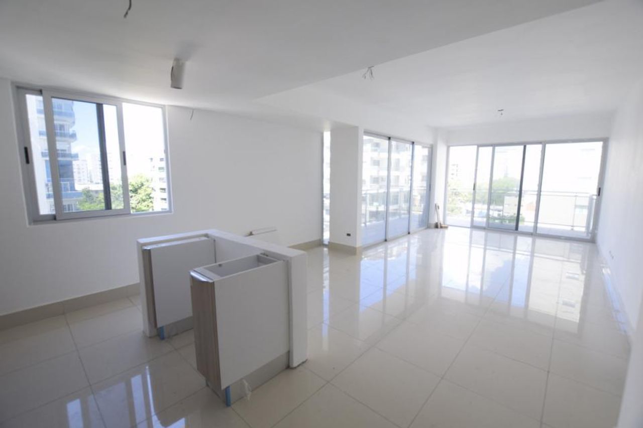 Apartamentos en Venta Evaristo Morales, Santo Domingo D.N.