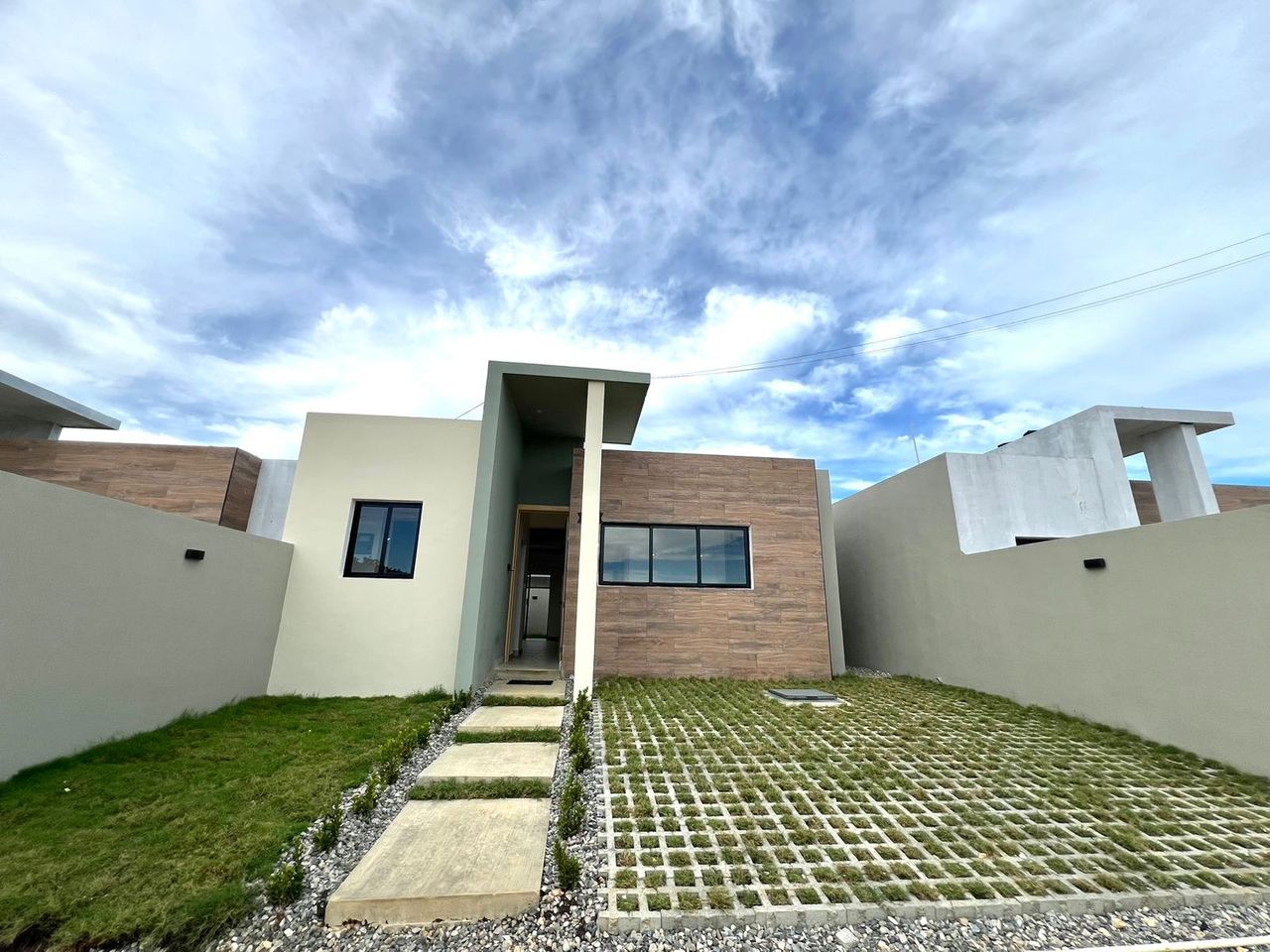 Villas en Venta Av. Ecológica, Santo Domingo Este