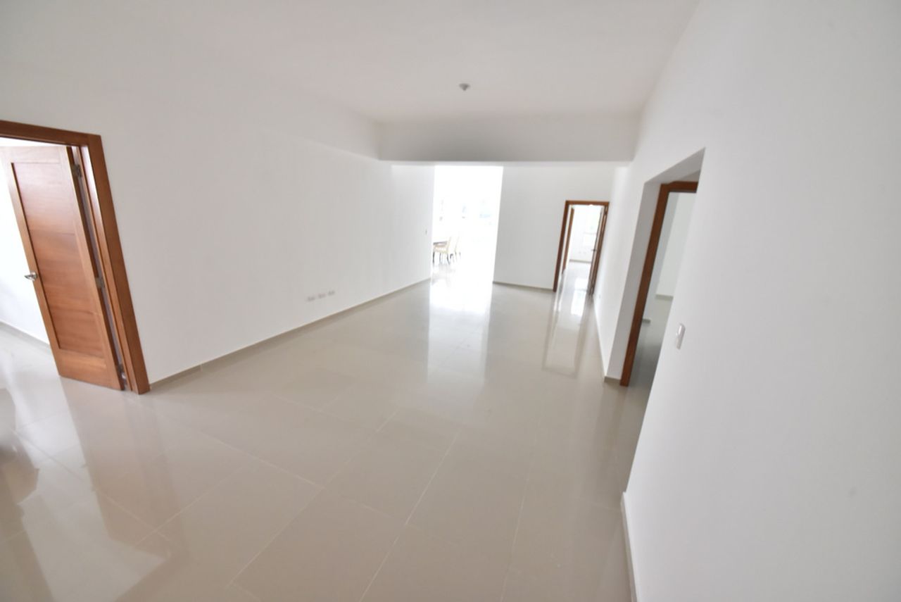 Apartamentos en Venta Evaristo Morales, Santo Domingo D.N.